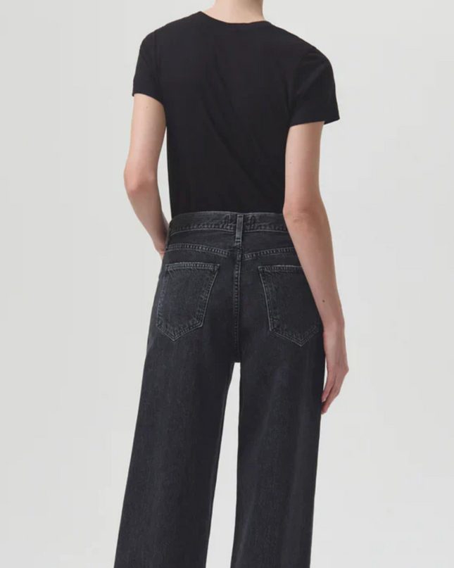 Annise Slim Tee in Black