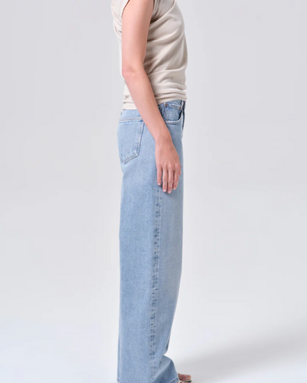 Low Curve Jean In Force