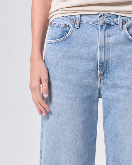 Low Curve Jean In Force
