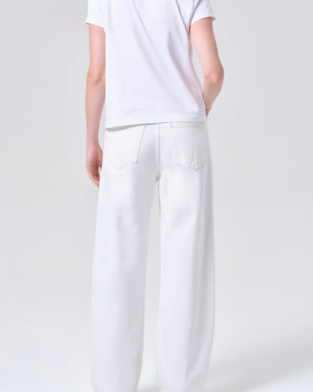Low Curve Jean In Milkshake