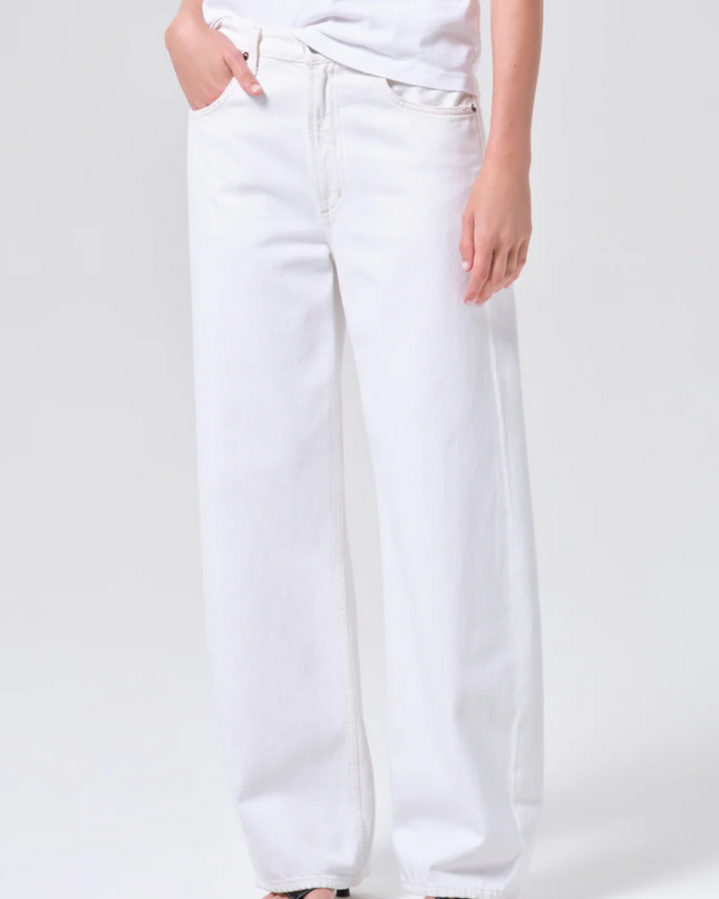 Low Curve Jean In Milkshake